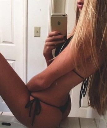 Яна, 20 лет, 3 размер груди